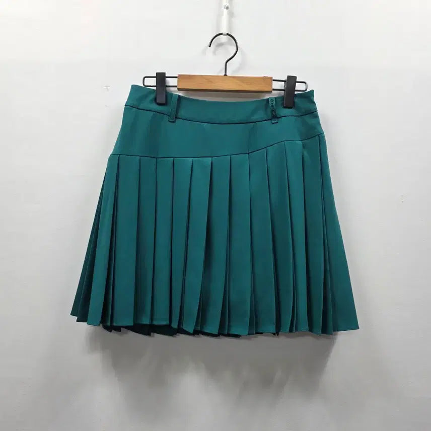 [BUNJANG] Renoma Golf Women's Pleated Culottes Skirt - Green, Size 26 / 1233 [레노마 골프]뒷밴드 겹주름 플리츠 큐롯 그린 26