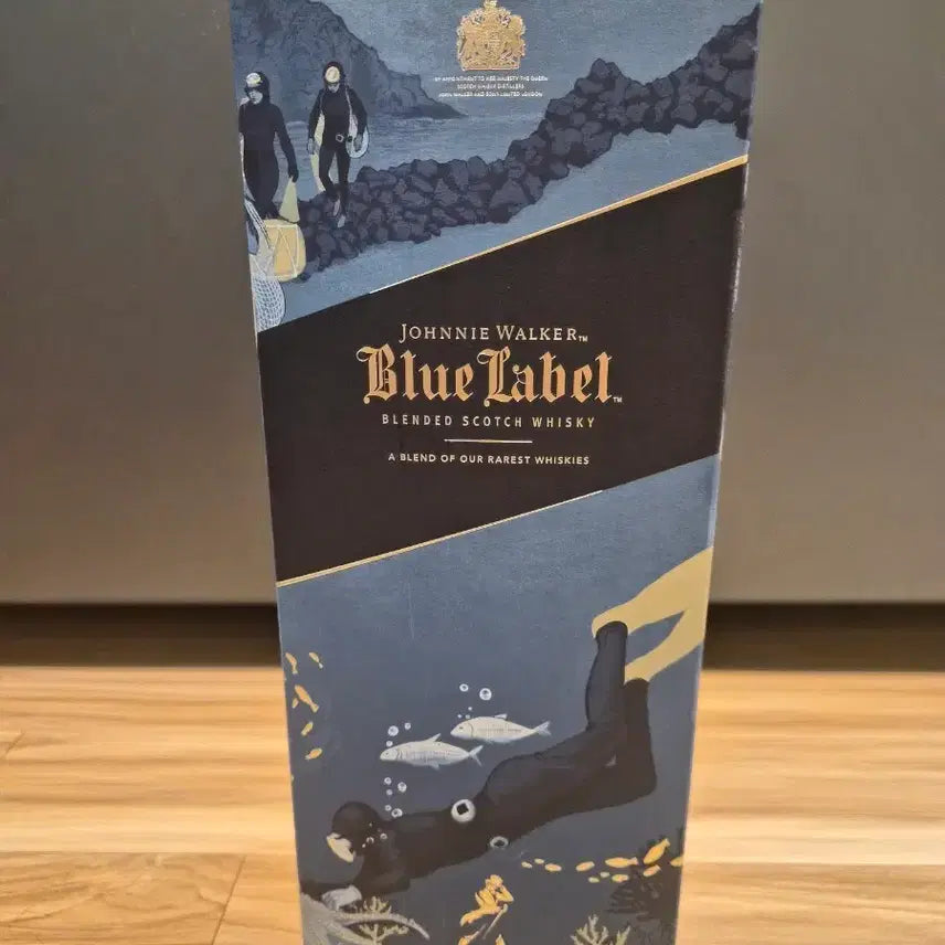 [BUNJANG] Johnnie Walker Blue Jeju Edition Empty Bottle 750ml / 조니워커 블루 제주 에디션 750ml 공병입니다