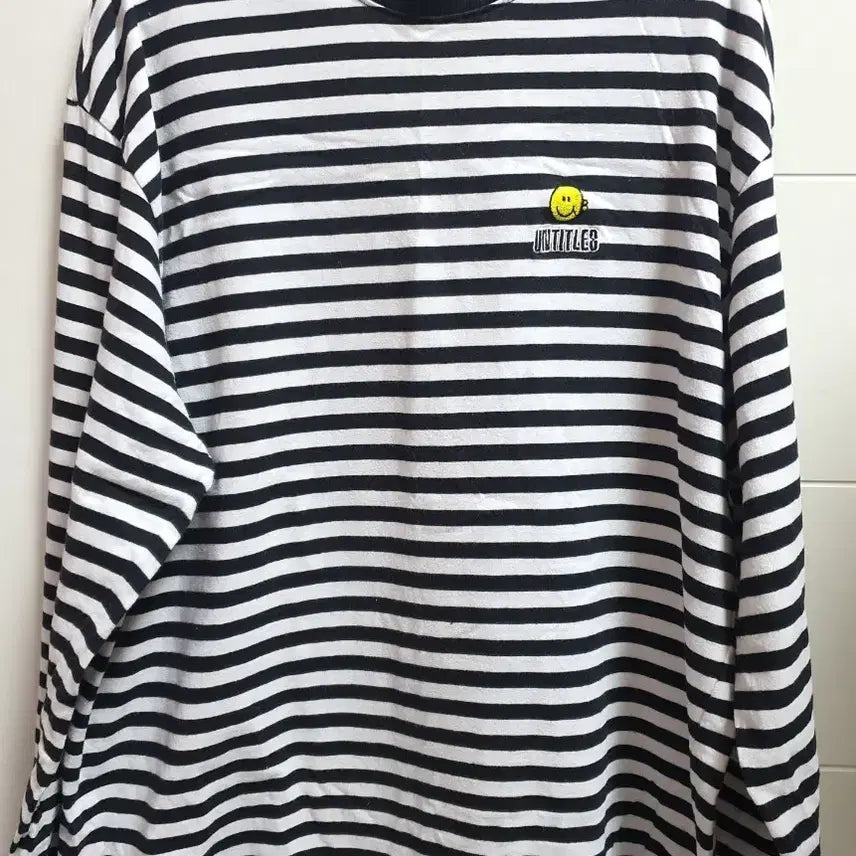 [BUNJANG] UNTITLES Stripe Long Sleeve T-Shirt / UNTITLES 스트라이프 긴팔 티셔츠 free
