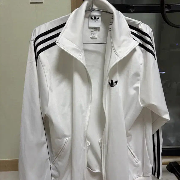 [BUNJANG] Adidas Jersey White Size M / 아디다스 져지 화이트 M 실착 3회