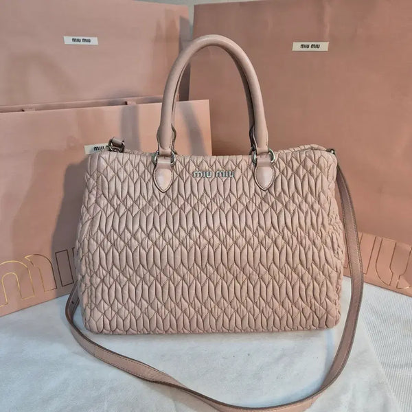 [BUNJANG] Miu Miu Matelassé Two-Way Tote & Shoulder Bag / [미우미우] 마틀라세 투웨이 토트앤 숄더백