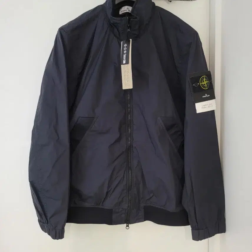 [BUNJANG] Stone Island 26SS Crinkle Reps Windbreaker Jacket Navy / 새상품] 스톤아일랜드 26SS 크링클랩스 윈드브레이커 자켓 (네이비)