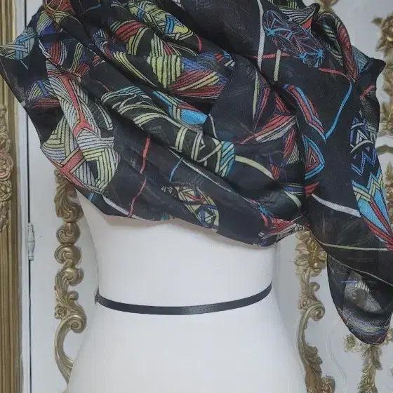 [BUNJANG] Black Pattern Silk Scarf / 패턴 블랙 실크 스카프