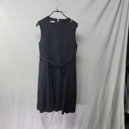 [BUNJANG] Black Sleeveless Belted Mini Dress / 검정색 민소매 벨트 원피스 여러개 개당