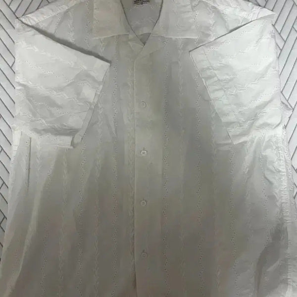 [BUNJANG] Outstanding White Embroidered Shirt M / Outstanding 화이트 자수 셔츠 M