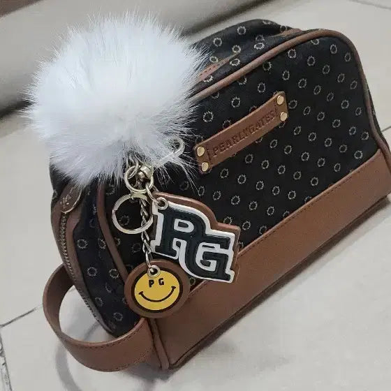 [BUNJANG] PARIS GATES Handle Pouch Bag / Crossbody Bag / 파리게이츠 핸들 파우치백/ 크로스백 등