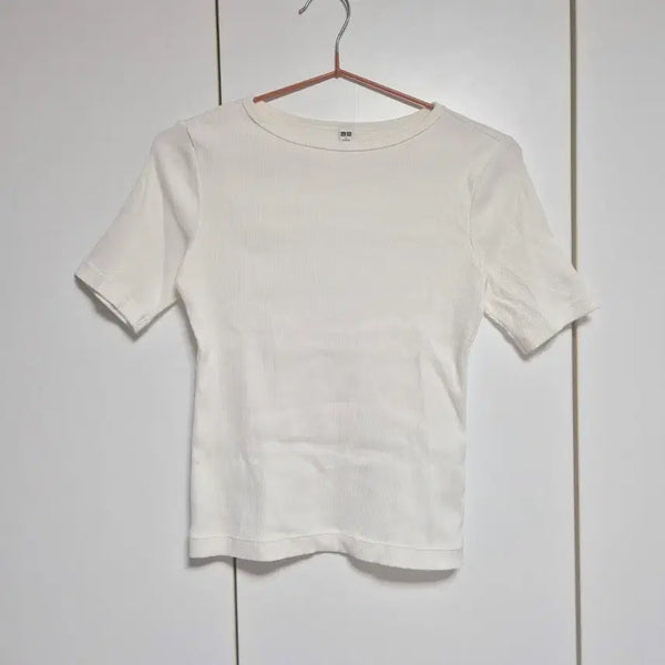 [BUNJANG] Uniqlo Boat Neck Ribbed Short Sleeve T-Shirt Off-White / 유니클로 보트넥 골지 반팔 티 오프화이트 만원샵
