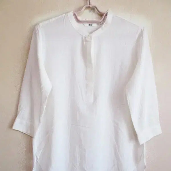 [BUNJANG] Uniqlo White Rayon Blouse (Tag Included) / 택있음) 유니클로, 화이트 레이온 블라우스