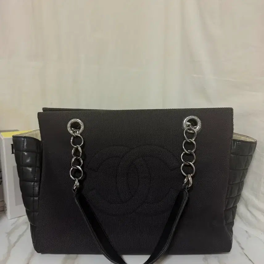 [BUNJANG] Chanel Canvas Leather Chain Shoulder Tote Bag / 샤넬 캔버스 체인 가죽 숄더백 토트백 정품