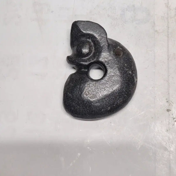 [BUNJANG] Hongshan Culture Black Jade Small Artifact (Dragon/Character) / 자석이 붙는 홍산문화 흑피옥 소형 (저룡/문자) ( C - 601 )
