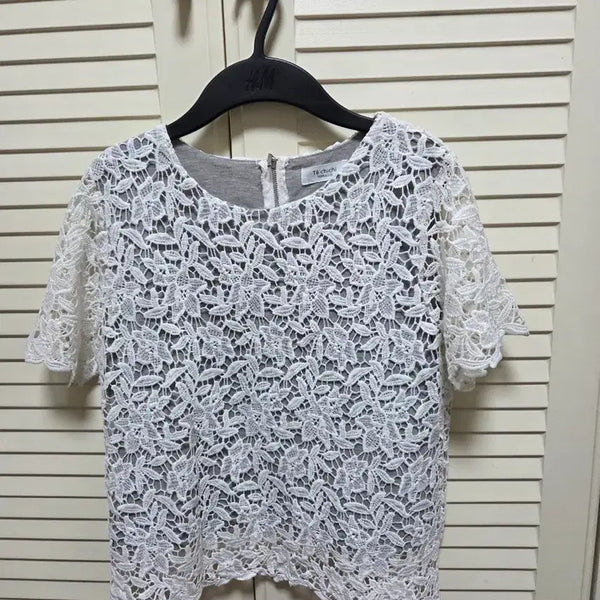 [BUNJANG] White Lace Crochet Blouse / 흰색 레이스 크로쉐 블라우스
