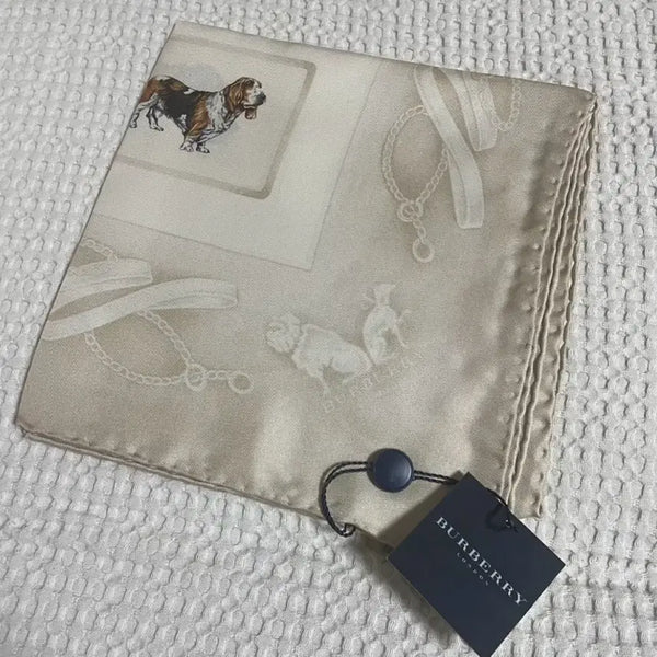 [BUNJANG] Burberry Dog Print Silk Scarf / 버버리 강아지 프린팅 실크 스카프