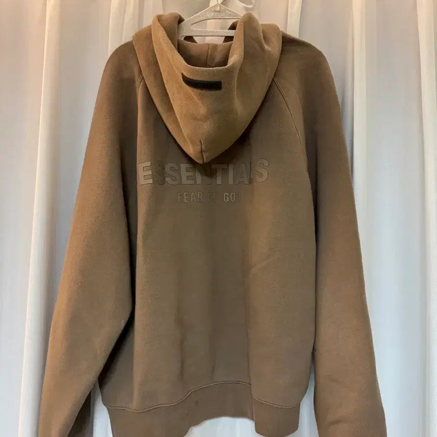 [BUNJANG] Fear of God Essentials Back Logo Hoodie (Brown, Size M) / 피어오브갓 에센셜 후드 M사이즈