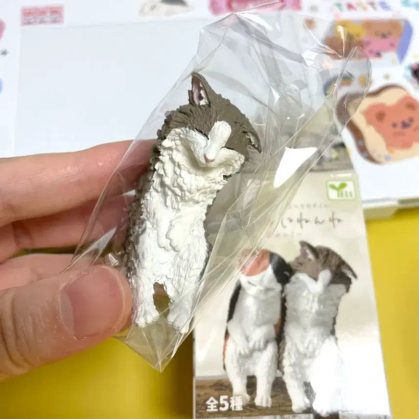 [BUNJANG] Neko Gacha Cat Figure (Isshoninenne) / 잇쇼니넨네 같이자자 냥코 가챠 고양이 피규어