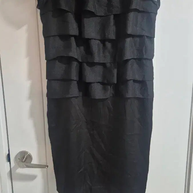 [BUNJANG] SI Black Frill Layered Dress / SI 블랙 프릴 레이어드 원피스