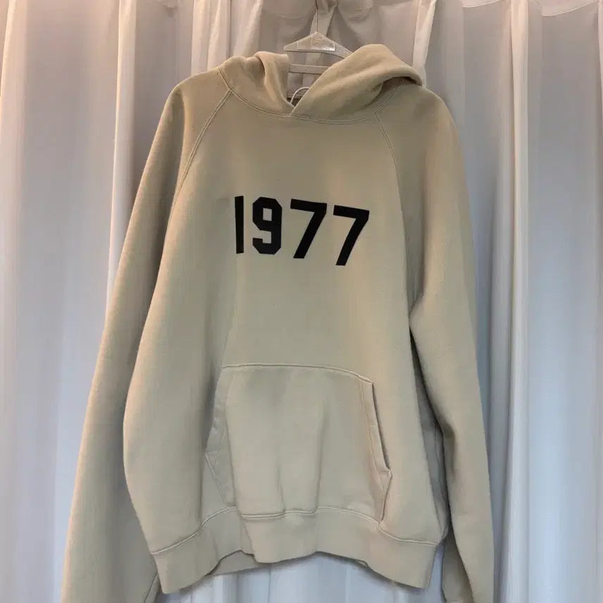 [BUNJANG] Fear of God 1977 Hoodie Wheat M / 피어오브갓 1977 후드 위트 M