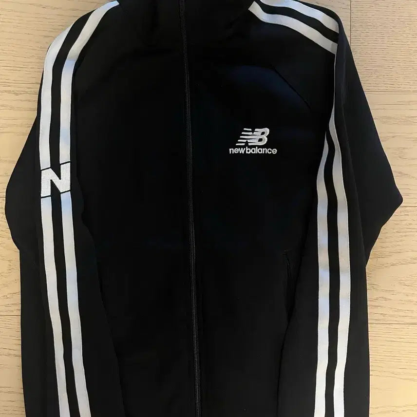 [BUNJANG] New Balance Black Three-Stripes Track Jacket Jersey / 뉴발란스 블랙 삼선 트랙 자켓 져지 트랙탑