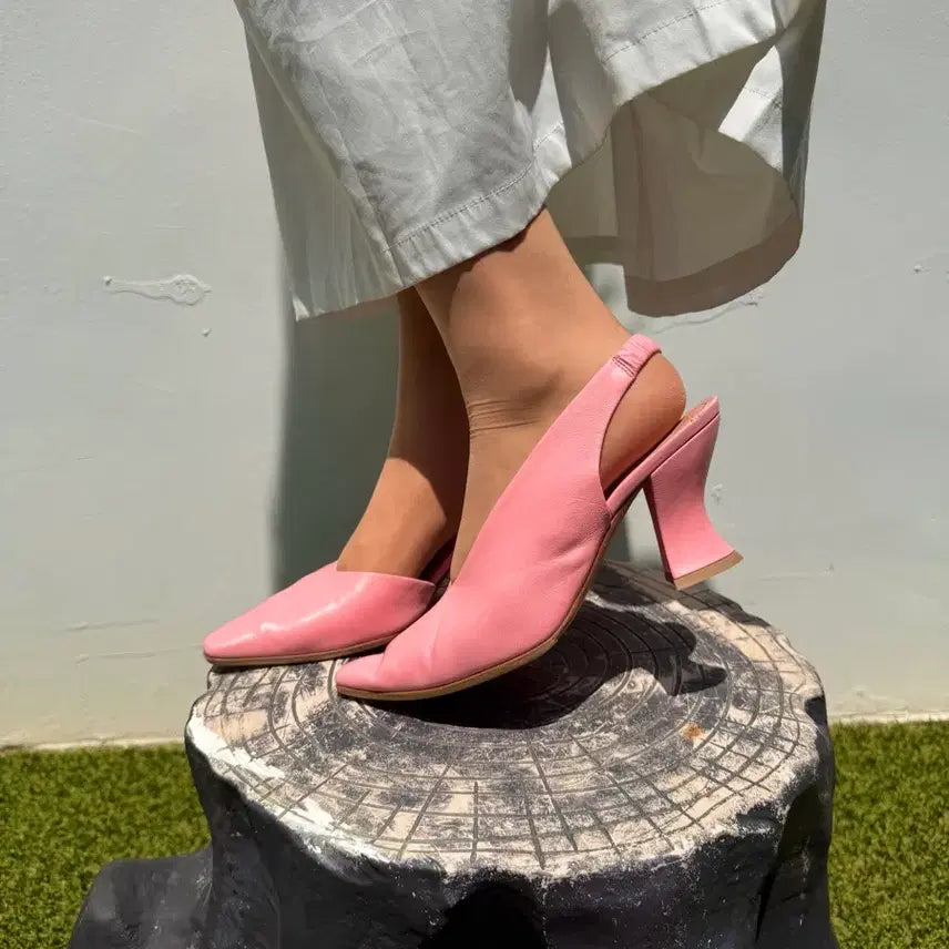 [BUNJANG] Bottega Veneta Blossom Pink Leather Slingback Almond Pumps 37.5 / 보테가베네타 블라썸 핑크 레더 슬링백 아몬드 펌프스 37.5