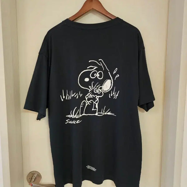[BUNJANG] Uniqlo UT Snoopy T-Shirt XL / [정품] 유니클로 UT 스누피 반팔티 XL