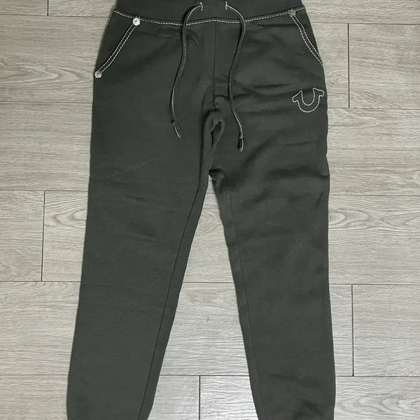 [BUNJANG] True Religion Khaki Jogger Pants (Size S) / 트루릴리젼 트레이닝 조거팬츠 카키 s