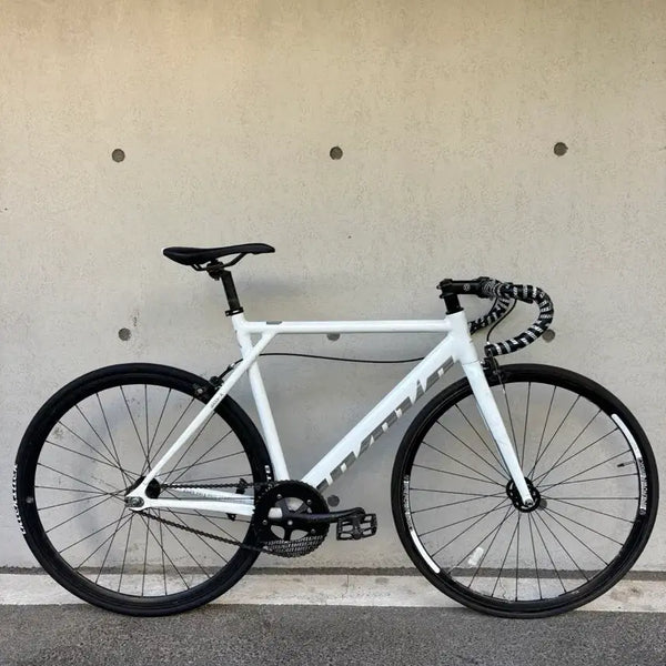 [BUNJANG] Unknown Bikes Base x M Size / 언노운 베이스x 팔아요 픽시 대차(엔진11,콘스탄틴 등등)