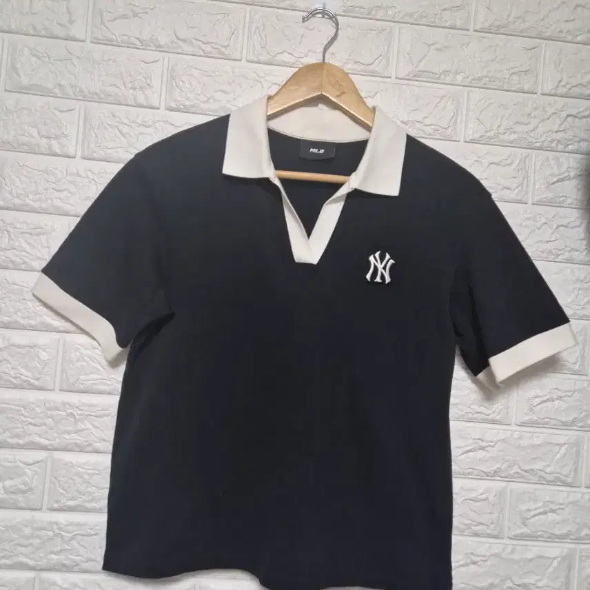 [BUNJANG] MLB Open Collar Short-Sleeve T-Shirt / 엠엘비 오픈카라  반팔티