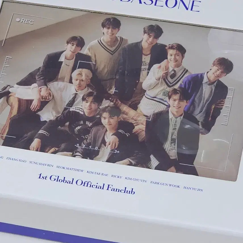 [BUNJANG] ZEROBASEONE Fanclub 1st Gen Kit Sung Hanbin Kim Jiwoong Kim Gyuvin Kim Taerae Park Gunwook / 제베원 제로베이스원 팬클럽 1기 키트 성한빈한유진김지웅장하오리키김규빈김태래박건욱