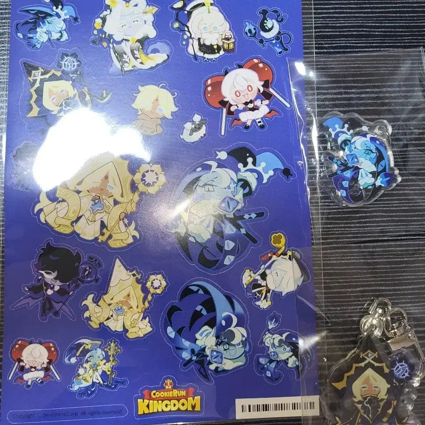[BUNJANG] Cookierun Kingdom Sticker & Acrylic Keyring Bundle Set / 쿠키런 킹덤 스티커, 아크릴 키링 일괄 원가 판매