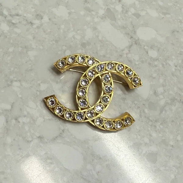 [BUNJANG] Chanel Gold Tone CC Logo Brooch / 샤넬 금장 CC 로고 브로치