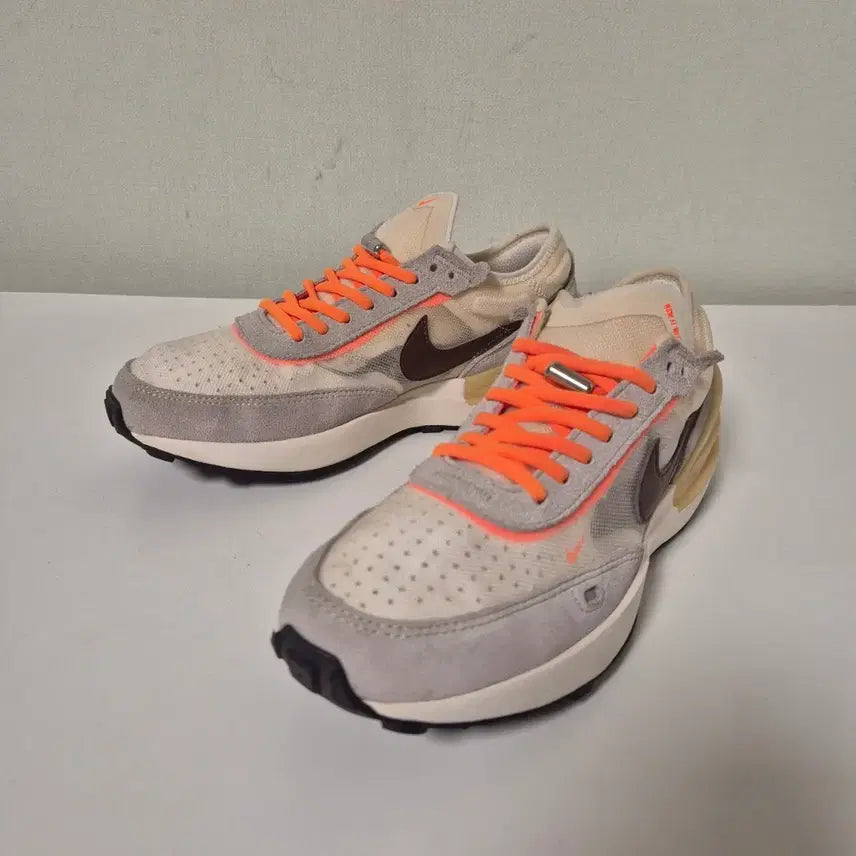 [BUNJANG] Nike Daybreak Beige Orange Sneakers / 나이키 데이브레이크 베이지 오렌지 스니커즈