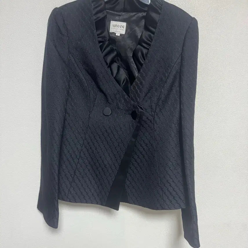 [BUNJANG] Giorgio Armani Navy Black Jacket Size 38 (Recommended for Size 55) / 아르마니 네이비블랙 자켓 38사이즈(55추천)