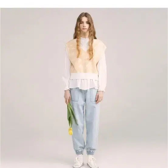 [BUNJANG] Thursday Island Flower Jacquard Vest / 써스데이아일랜드 플라워 쟈가드베스트