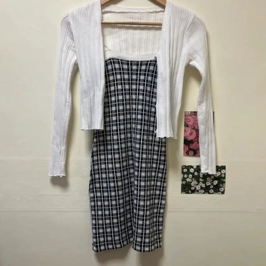 [BUNJANG] White Check Knit Mini Dress + Cardigan Set / 화이트 체크 니트 미니원피스 + 가디건 세트