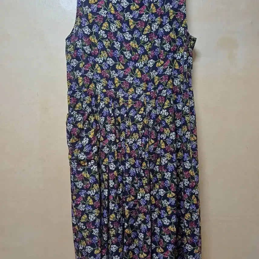 [BUNJANG] Sleeveless Floral Pattern Long Dress / 플라워 패턴 민소매 롱 원피스
