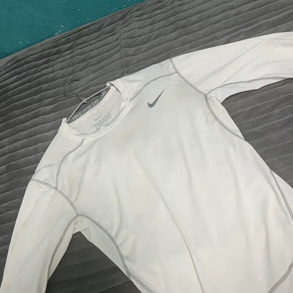 [BUNJANG] Nike Pro Combat Compression Long Sleeve Shirt - Size L / 나이키 프로컴뱃 컴프레션 롱슬리브 L