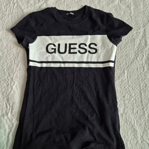 [BUNJANG] Guess Black Logo Short Sleeve T-Shirt XS / 게스 블랙 로고 반팔 티셔츠 xs