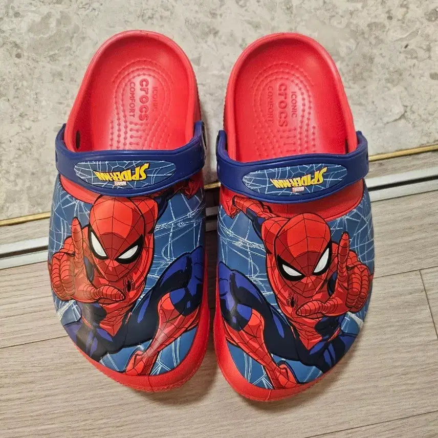 [BUNJANG] Crocs Spider-Man Kids Sandals J3 (220) / 크록스 스파이더맨 아동 샌들 J3(220) 판매합니다