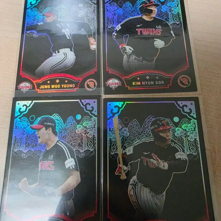 [BUNJANG] LG Twins Kim Hyeonsu, Jung Wooyoung, Moon Sungjoo, Ko Woo-seok SCC Carbon Limited Ripple Card / SCC카본 리미티드 리플 김현수, 정우영, 문성주, 고우석 랏