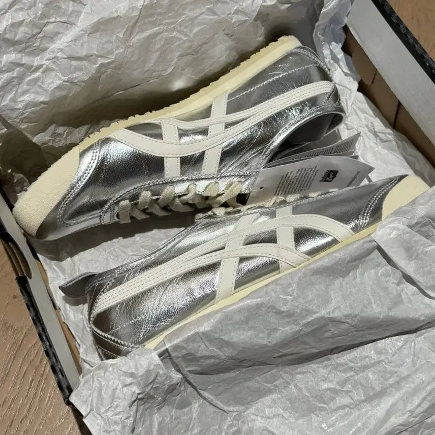 [BUNJANG] Onitsuka Tiger Classic Sneakers THL7C2-9399 / 오니츠카타이거 THL7C2-9399  클래식 운동화