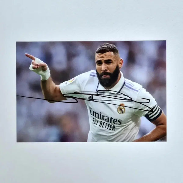 [BUNJANG] Karim Benzema Signed Photograph / 카림 벤제마 싸인
