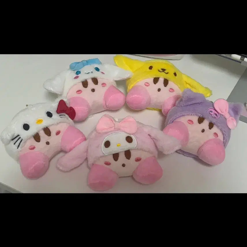 [BUNJANG] Kirby Sanrio Characters Plush Charm Bundle Set / 일괄) 커비 산리오 인형 키링 키티 폼폼푸린 쿠로미 시나모롤 마이멜로디