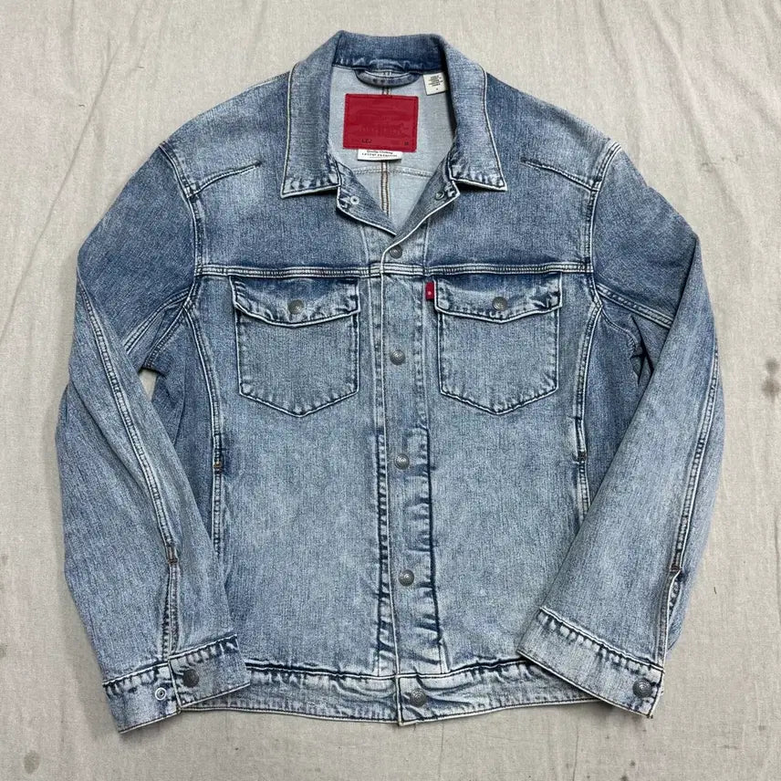 [BUNJANG] Levi's Engineered Washing Denim Jacket / 리바이스 엔진 워싱 데님 자켓 M