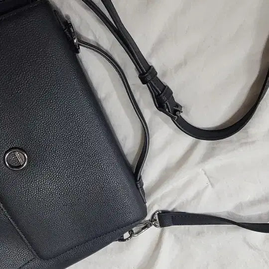 [BUNJANG] Esquire Black Leather Women's Tote Bag / 에스콰이어 블랙 여성 토트백