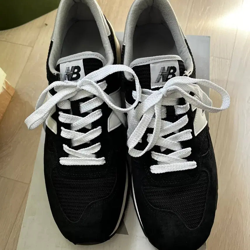 [BUNJANG] New Balance 990v1 Black 290 / 뉴발란스 990v1 블랙 290