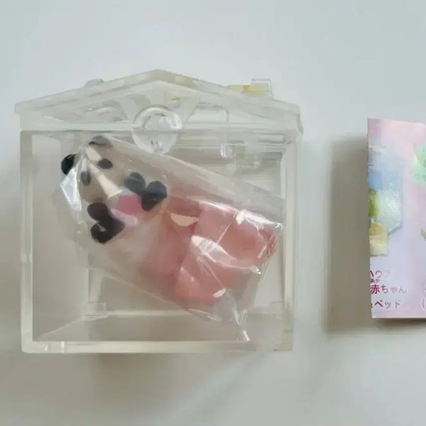 [BUNJANG] Sylvanian Families Gacha Baby Panda Sealed / 미개봉) 실바니안 패밀리 가챠 아기 팬더