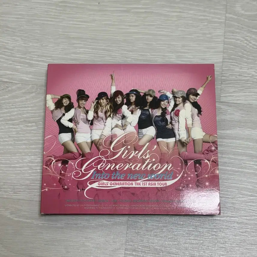 [BUNJANG] Girls' Generation Into The New World Concert DVD Album / 소녀시대 <into the new world> 콘서트 DVD 앨범