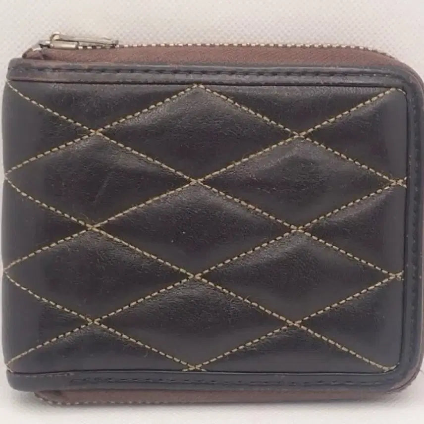 [BUNJANG] Toyo's McCoy Diamond Quilting Zipper Wallet / 토이즈 맥코이 다이아 퀄팅 지퍼 반지갑