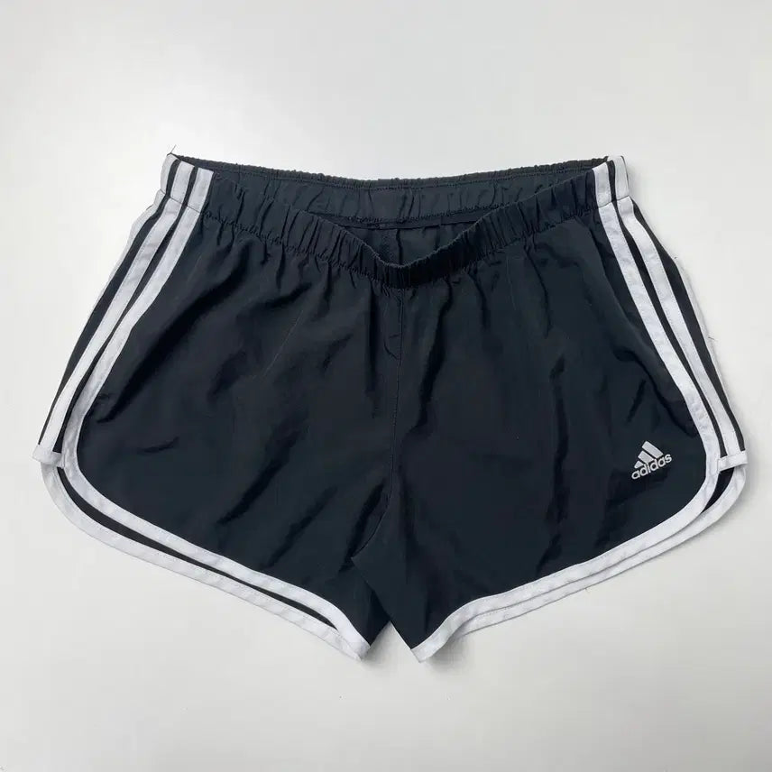 [BUNJANG] Adidas Women's Dolphin Shorts / 아디다스 우먼 돌핀 쇼츠 반바지