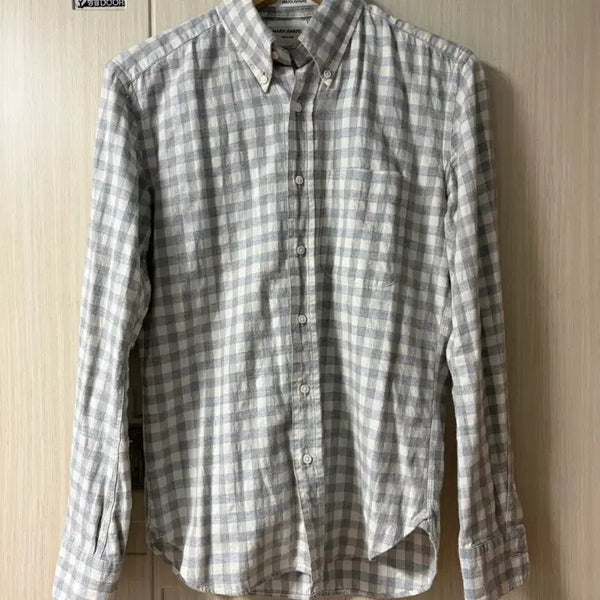[BUNJANG] MACAWear Ivory Light Gray Check Button-Down Shirt / 마카웨어 아이보리 라이트그레이 체크 버튼다운 셔츠 2