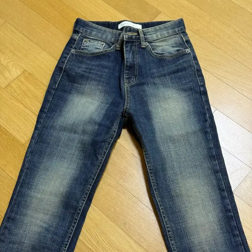 [BUNJANG] Bohemian Seoul 21FW High-Waist Straight Pants Blue / 보헤미안서울 21fw 하이웨스트 스트레이트 팬츠 블루